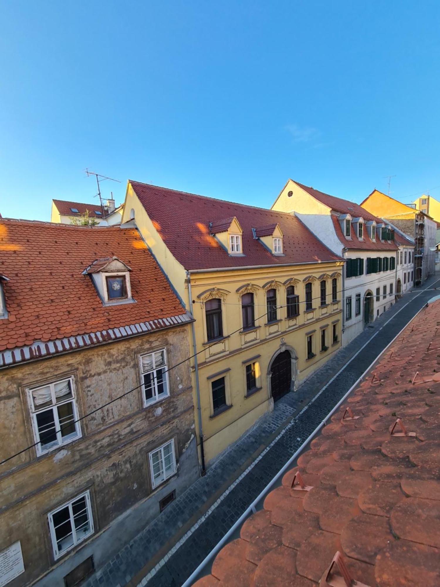 Old Town Cabin Apartment Zagreb Eksteriør billede